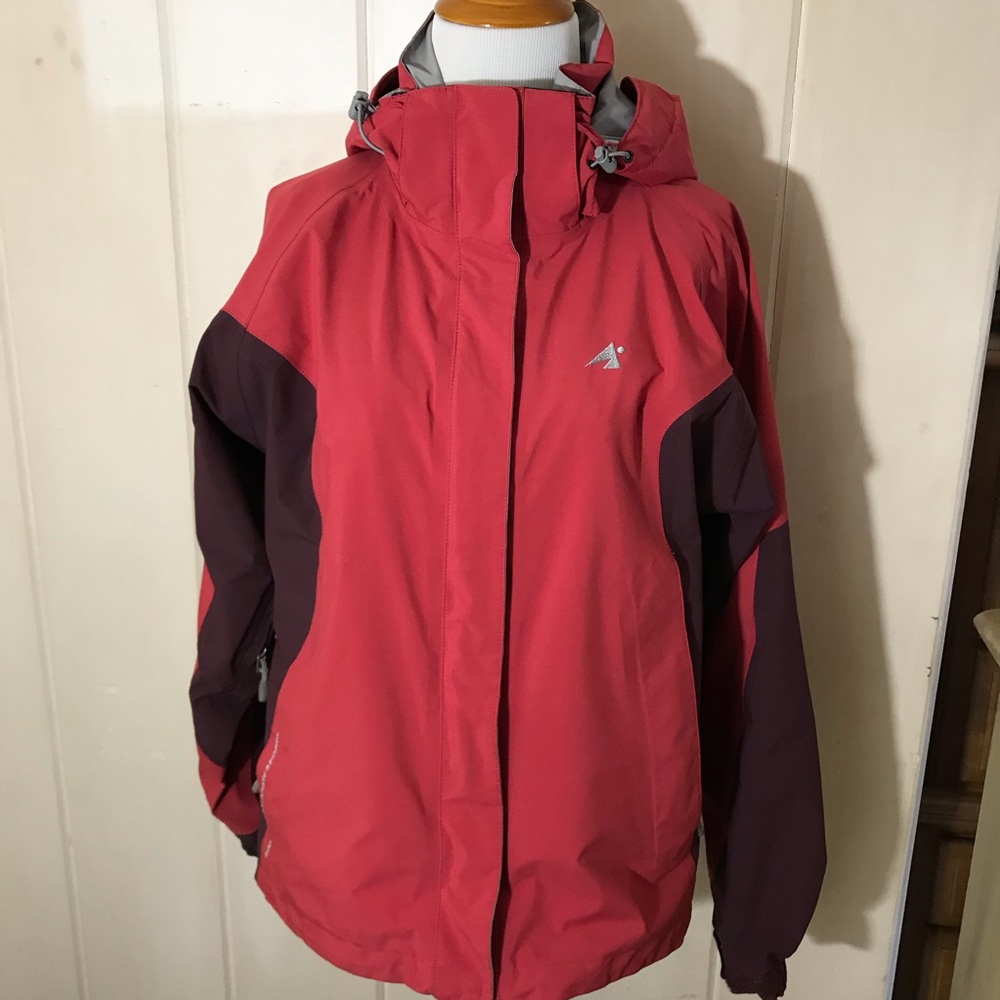 Eastern Mountain Sports snowboard/ski jacket
